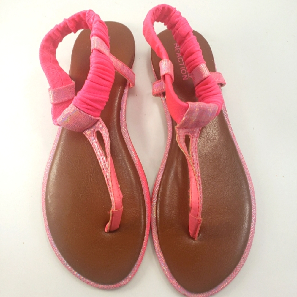 NWOT Girls Kenneth Cole Reaction Sandals
